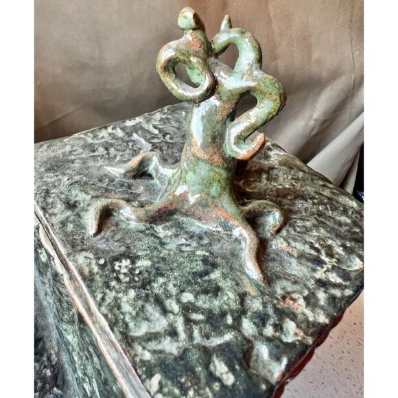 Signed Ceramic Box With Octopus Lid  OOAK Green Shiny Glaze - Picture 2 of 12